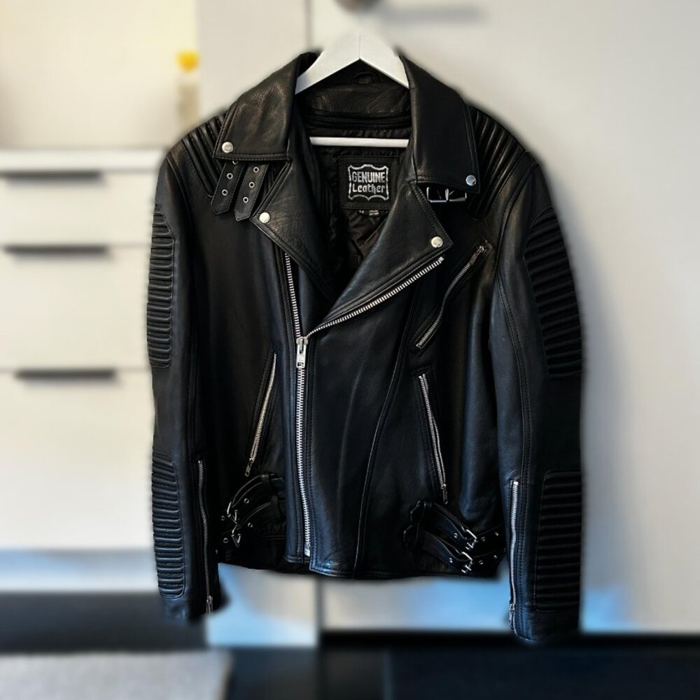 Men's Classic Black Quilted Motor Biker Leather Jacket Size M